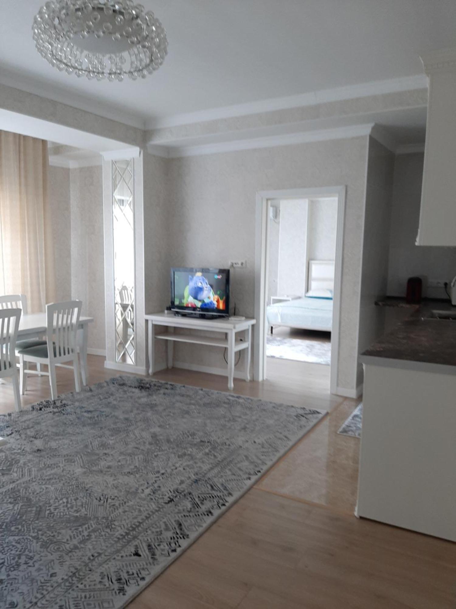 Comfortable Apartment Bisjkek Buitenkant foto